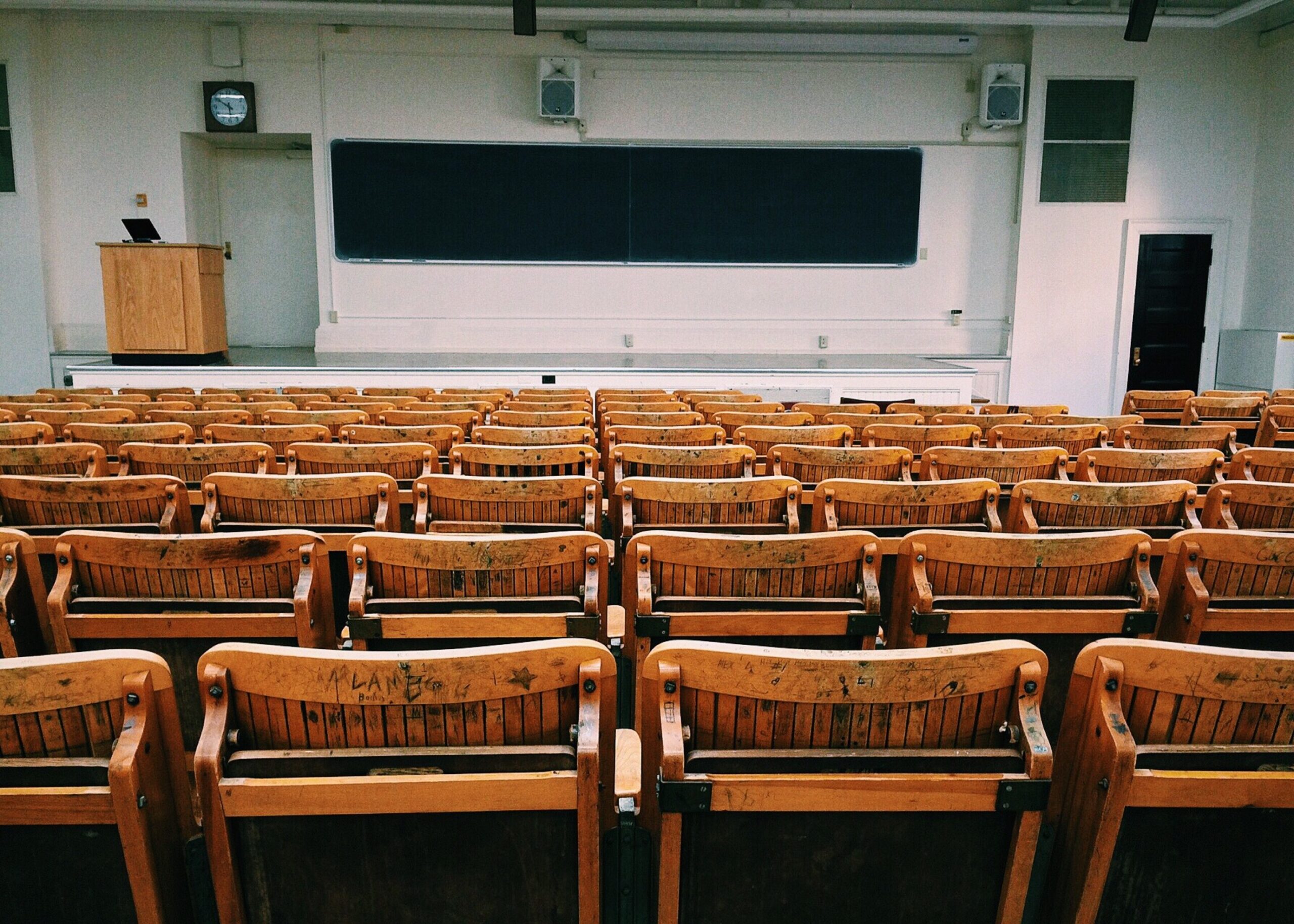 Mehr über den Artikel erfahren Fachhochschule Nordwestschweiz: Diverse Artikel zur Beschwerde