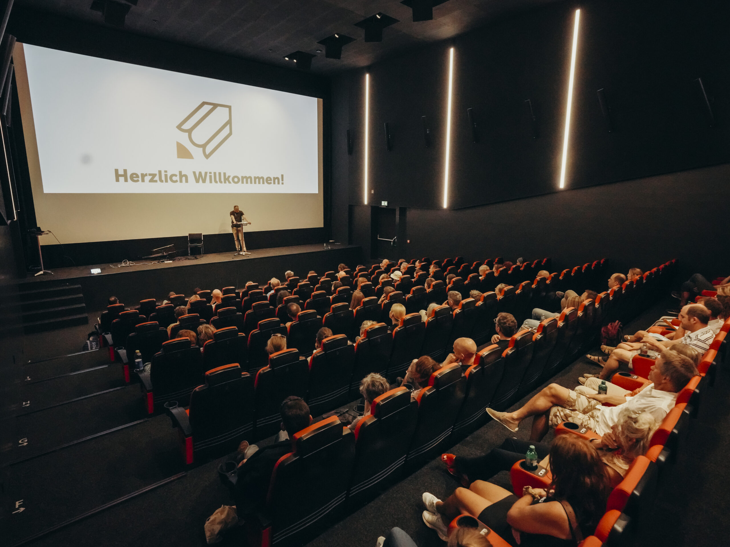 Mehr über den Artikel erfahren Impressionen vom zweiten Mitgliederevent im Cinema8 in Schöftland